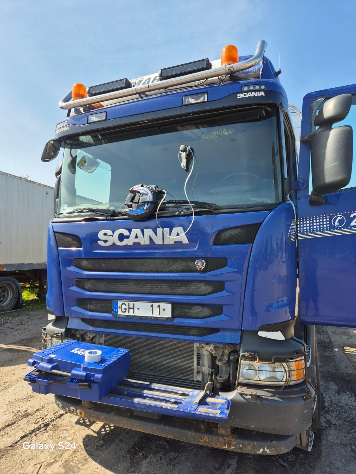 Kravas automašīna pēc remonta
